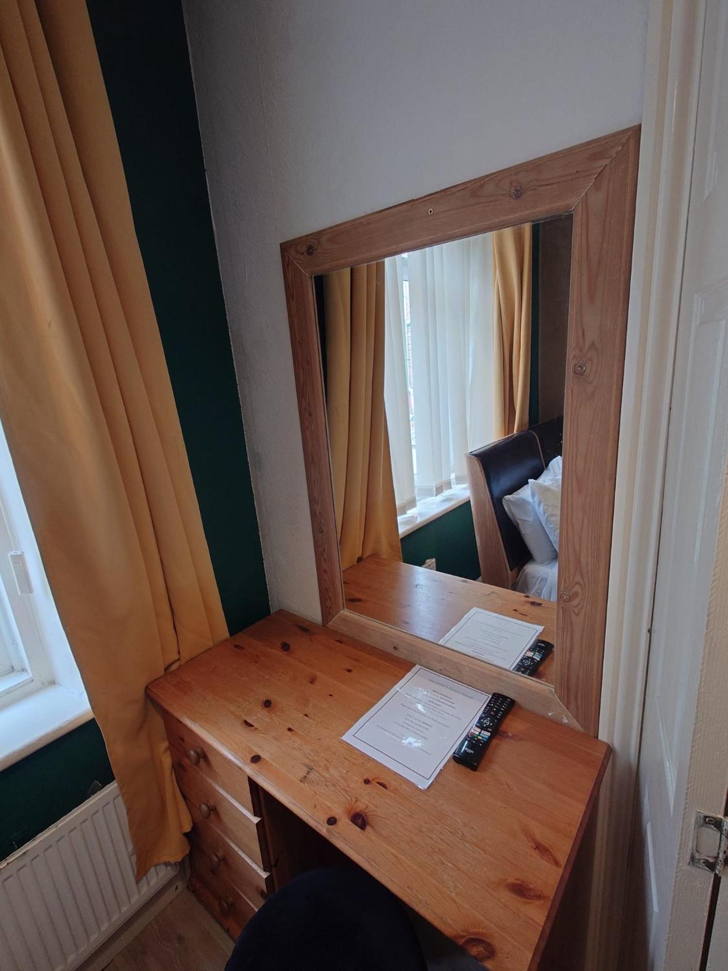 Harriette'S Guest House Blackpool Luaran gambar